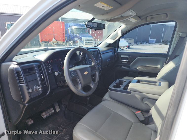 image for item DR7883 2017 Chevrolet Silverado 1500 Double Cab pickup truck