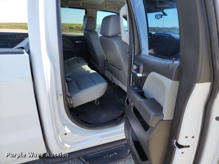 image for item DR7883 2017 Chevrolet Silverado 1500 Double Cab pickup truck