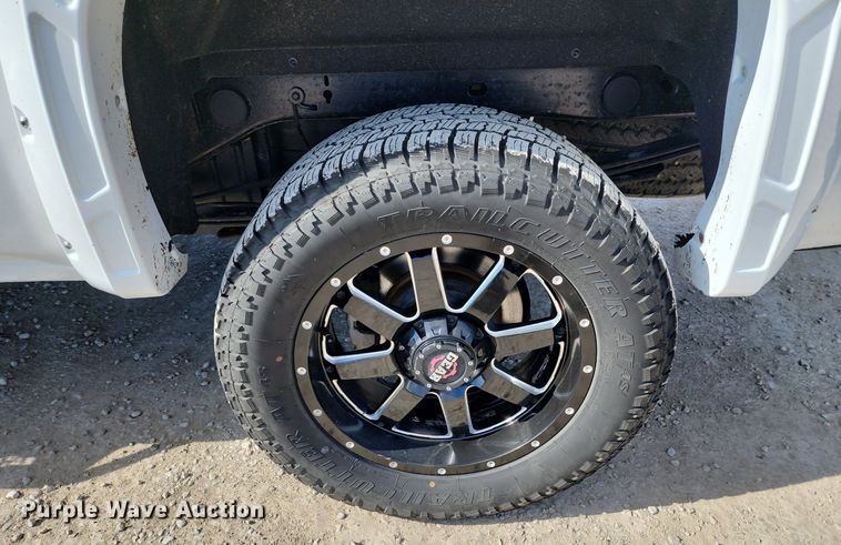 image for item DR7883 2017 Chevrolet Silverado 1500 Double Cab pickup truck