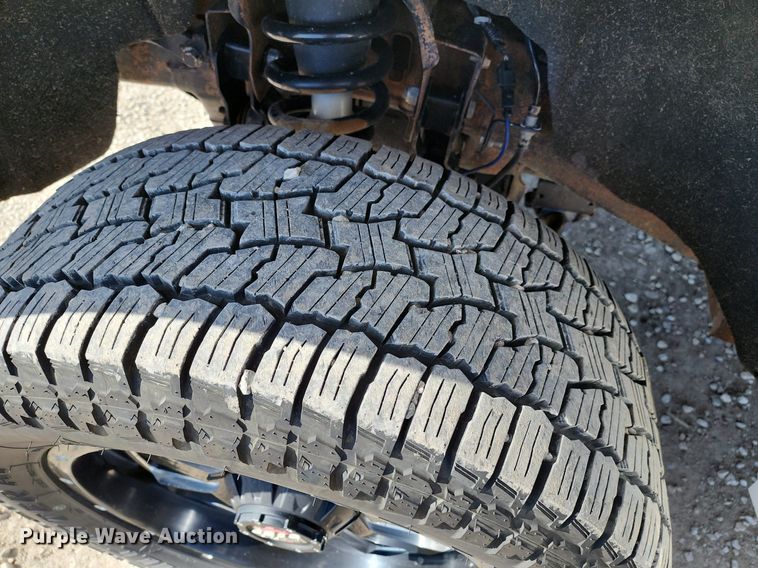 image for item DR7883 2017 Chevrolet Silverado 1500 Double Cab pickup truck