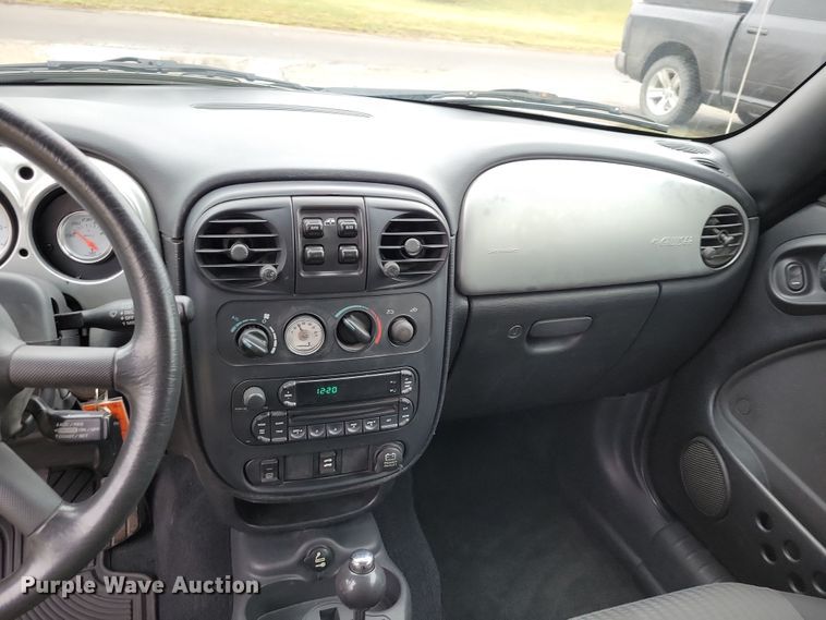 image for item DR7890 2005 Chrysler  PT Cruiser Touring convertible