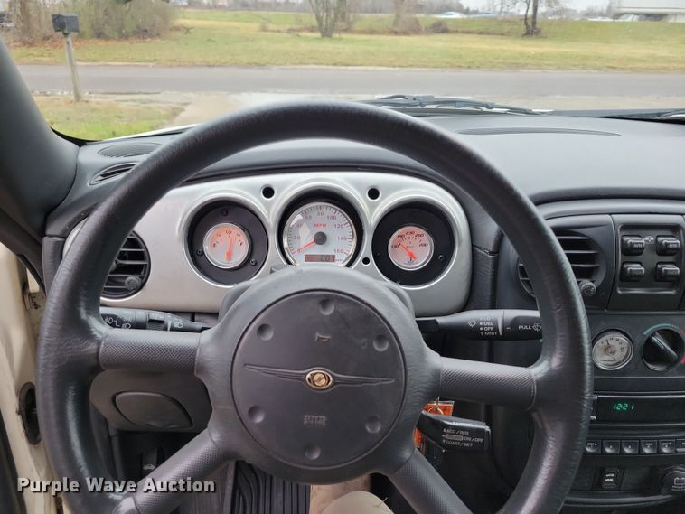 image for item DR7890 2005 Chrysler  PT Cruiser Touring convertible