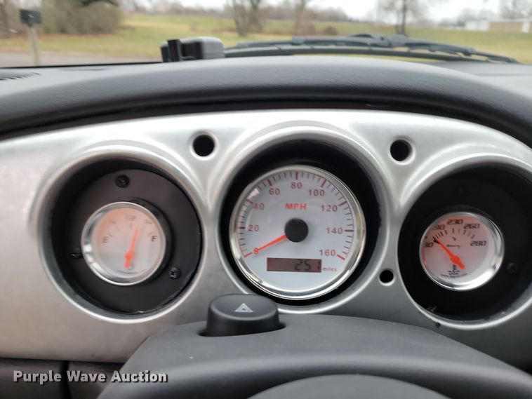 image for item DR7890 2005 Chrysler  PT Cruiser Touring convertible