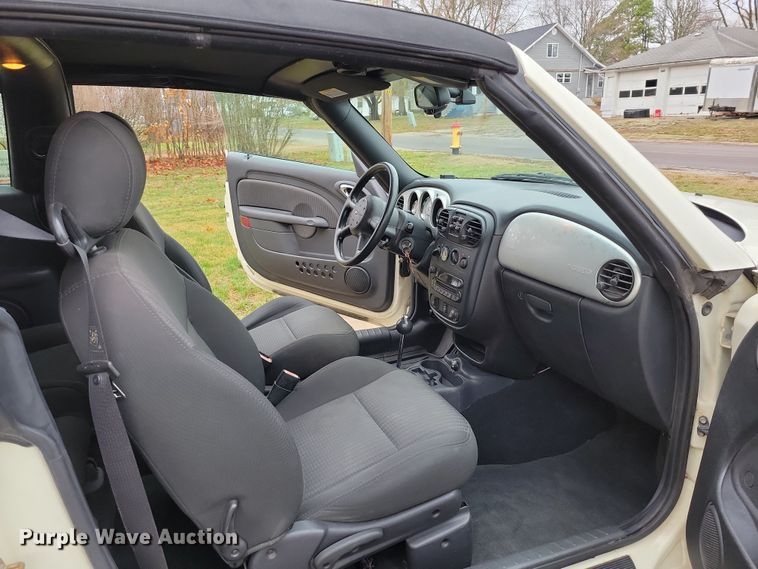 image for item DR7890 2005 Chrysler  PT Cruiser Touring convertible