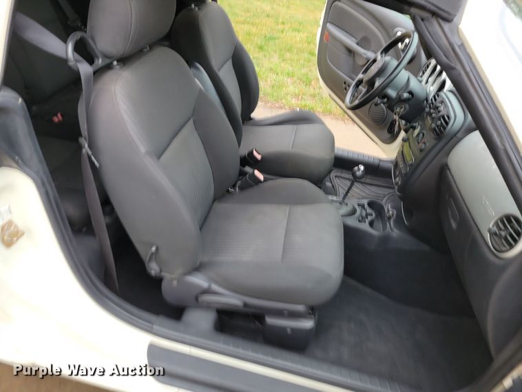 image for item DR7890 2005 Chrysler  PT Cruiser Touring convertible