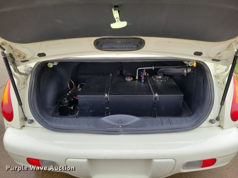 image for item DR7890 2005 Chrysler  PT Cruiser Touring convertible