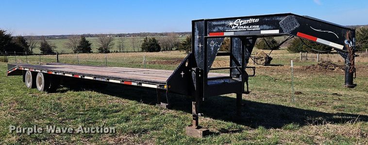 image for item DR8552 2010 Starlight equipment trailer