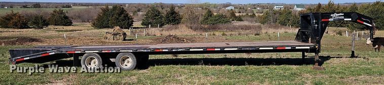 image for item DR8552 2010 Starlight equipment trailer