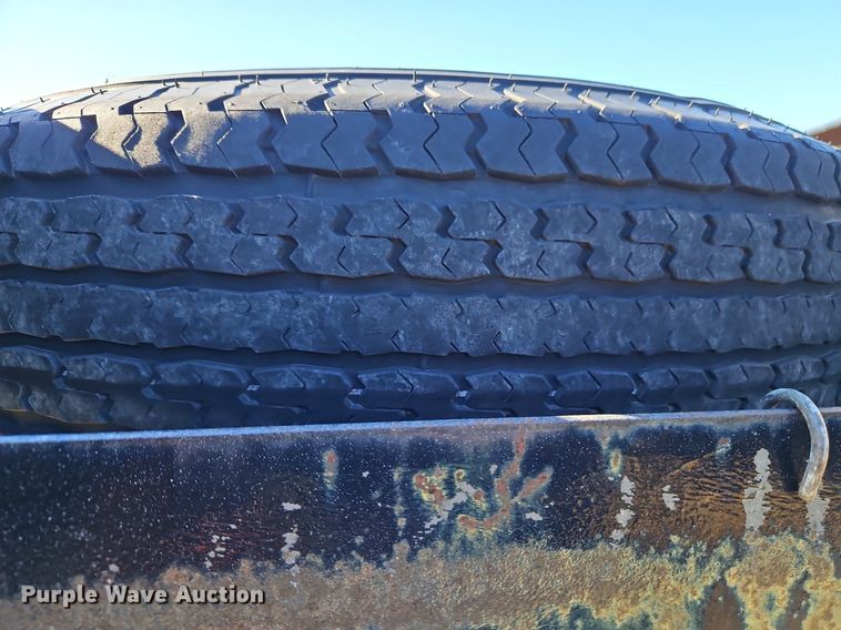 image for item DR8552 2010 Starlight equipment trailer