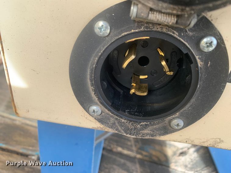 image for item DS2478 Generac 95A02298-8 generator