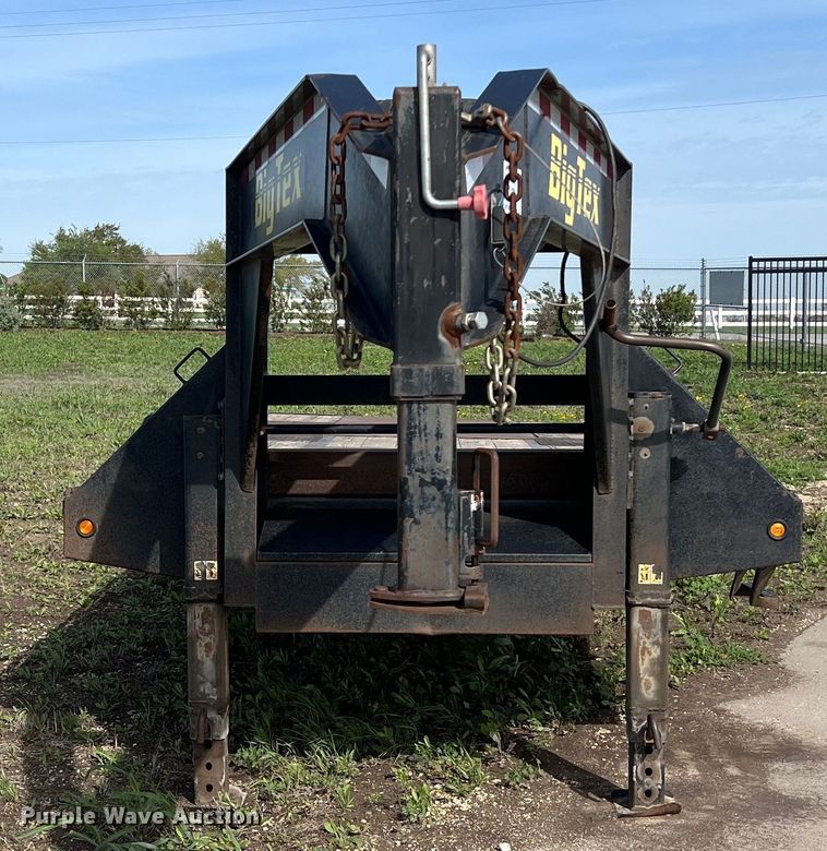 image for item DS2929 2015 Big Tex 25GN HD flatbed trailer