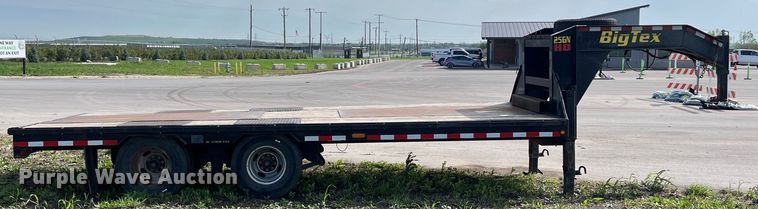 image for item DS2929 2015 Big Tex 25GN HD flatbed trailer