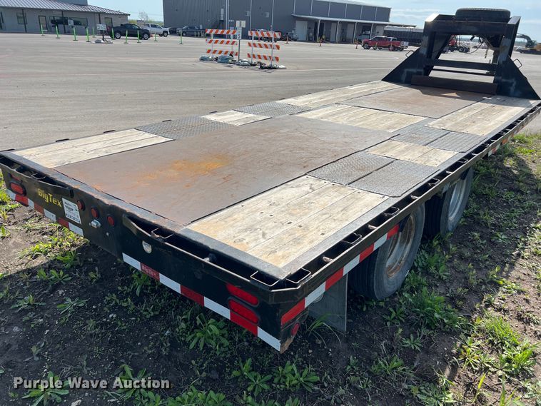 image for item DS2929 2015 Big Tex 25GN HD flatbed trailer