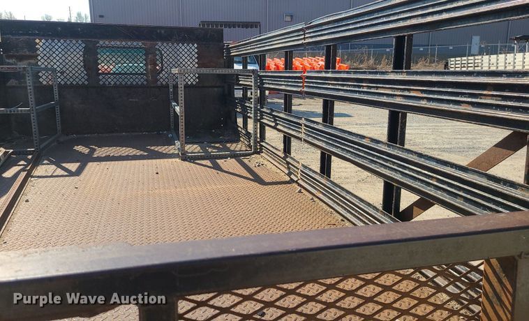 image for item DS7328 2007 Chevrolet  W5500 flatbed truck