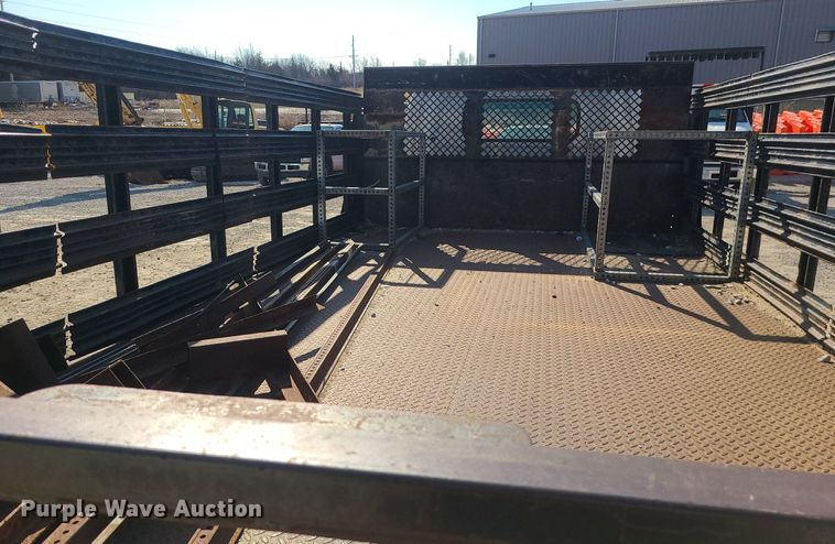 image for item DS7328 2007 Chevrolet  W5500 flatbed truck