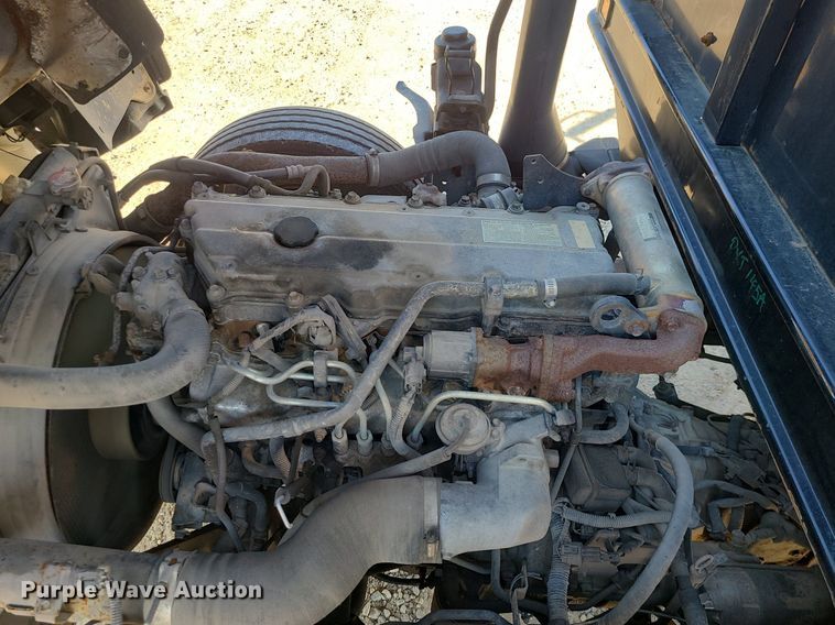 image for item DS7328 2007 Chevrolet  W5500 flatbed truck