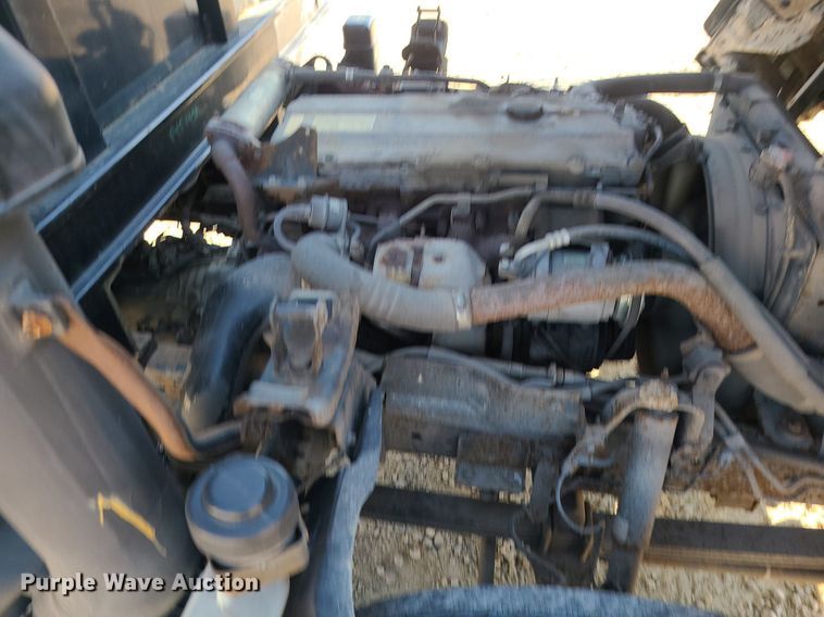 image for item DS7328 2007 Chevrolet  W5500 flatbed truck