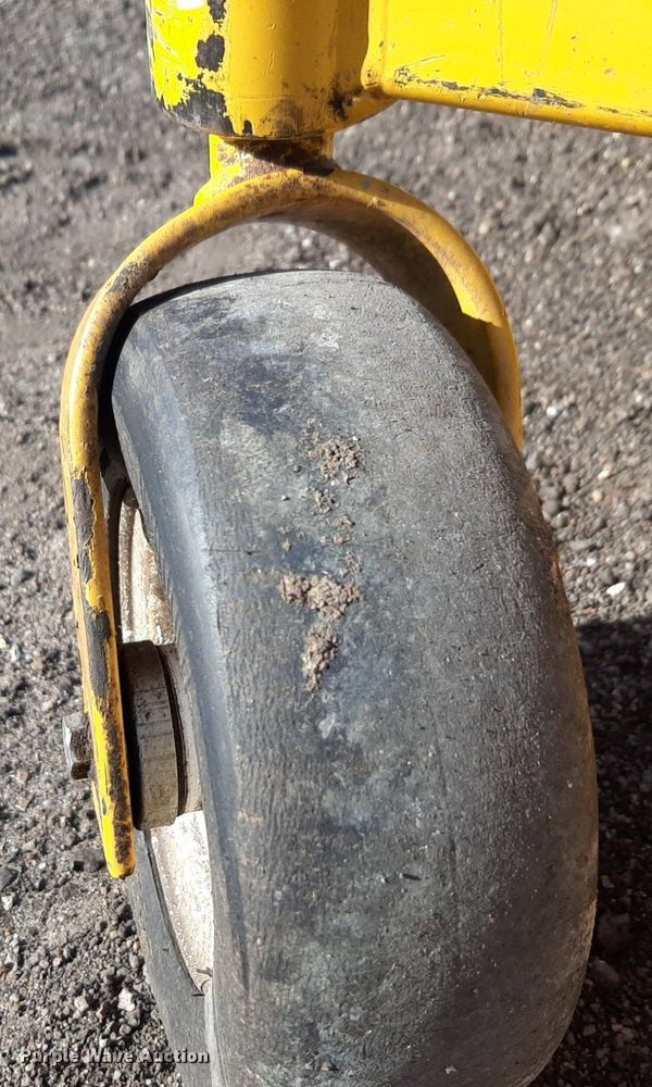 image for item DV9897 Walker MT23-11 ZTR lawn mower