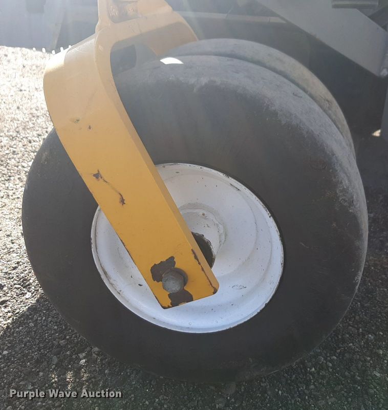 image for item DV9897 Walker MT23-11 ZTR lawn mower