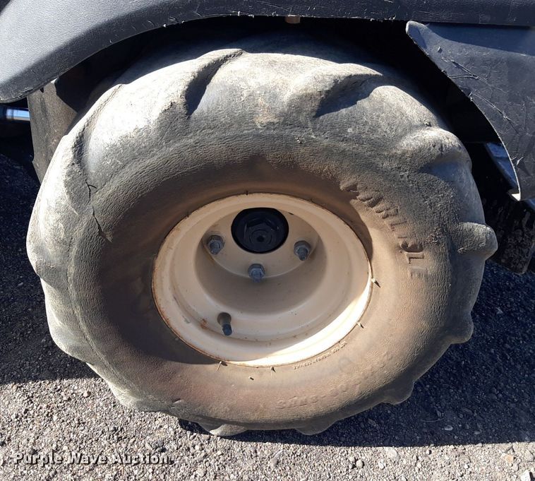 image for item DV9901 2008 Ditch Witch R300 compact utility loader