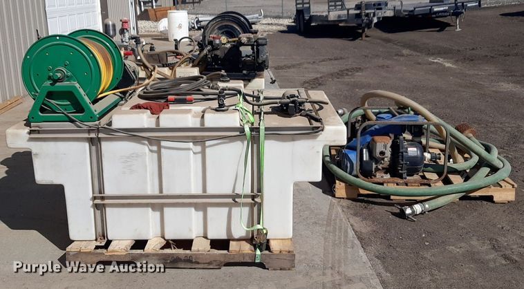 image for item DV9905 (2) GNC sprayers