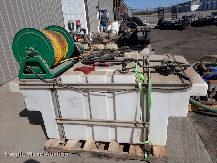 image for item DV9905 (2) GNC sprayers