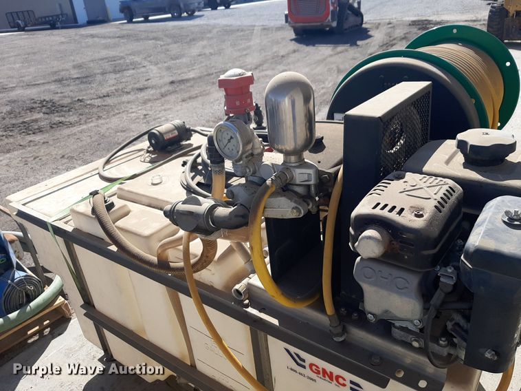 image for item DV9905 (2) GNC sprayers