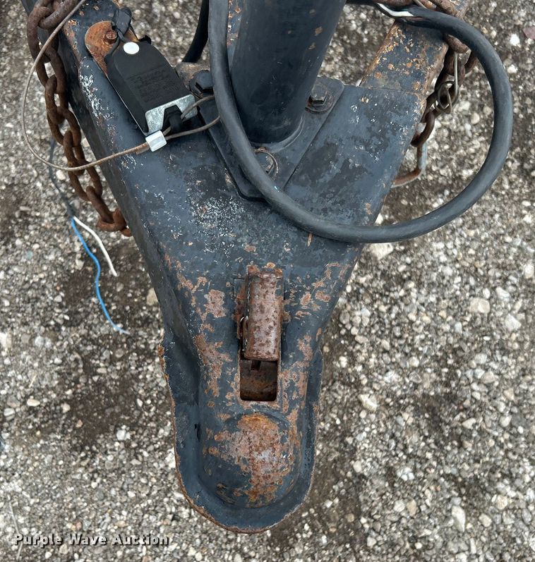 image for item EG1267 2011 Cargo Craft of Texas Explorer-7162 enclosed cargo trailer