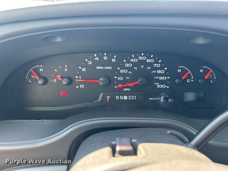 image for item EG1277 2008 Ford E450 shuttle bus