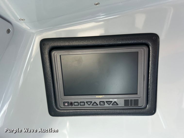 image for item EG1277 2008 Ford E450 shuttle bus