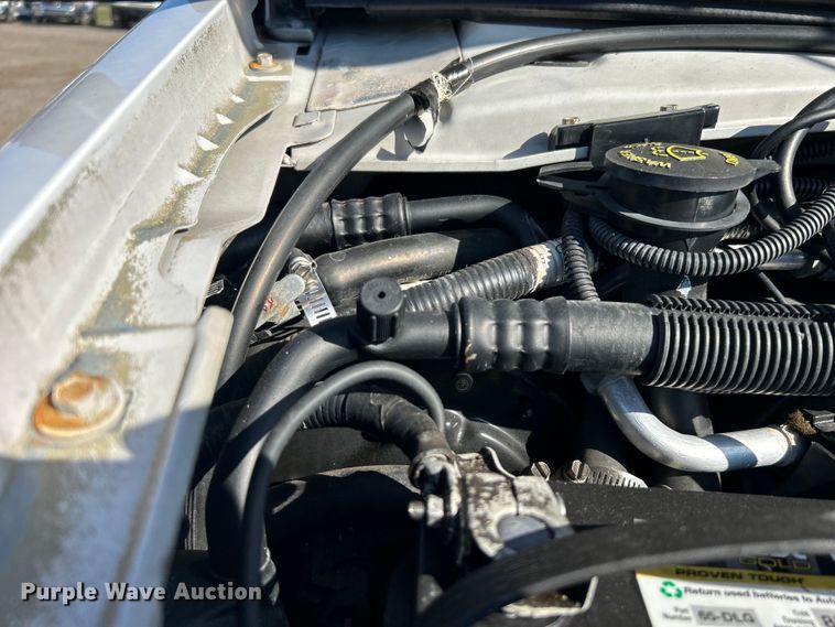 image for item EG1277 2008 Ford E450 shuttle bus