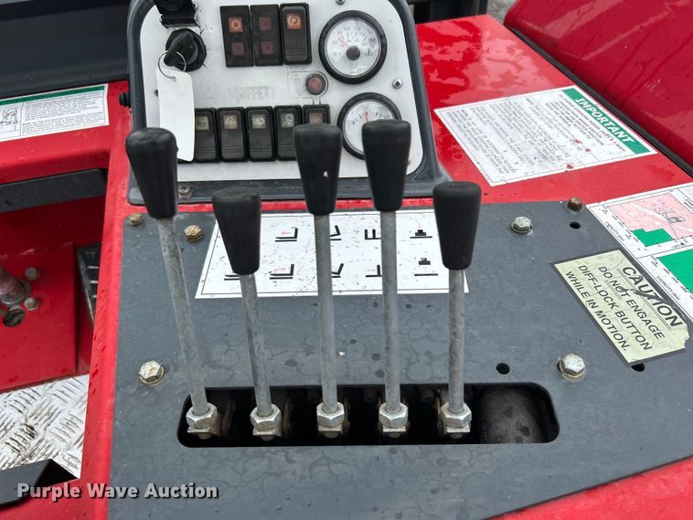 image for item EG1284 2013 Moffett M55.4 forklift