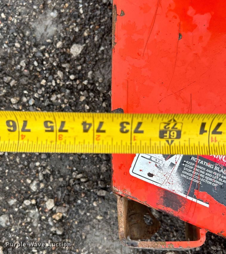 image for item EG1287 2000 Textron Frontline 728D lawn mower