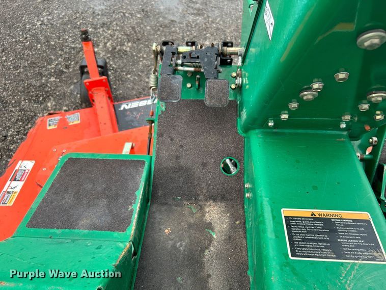 image for item EG1287 2000 Textron Frontline 728D lawn mower