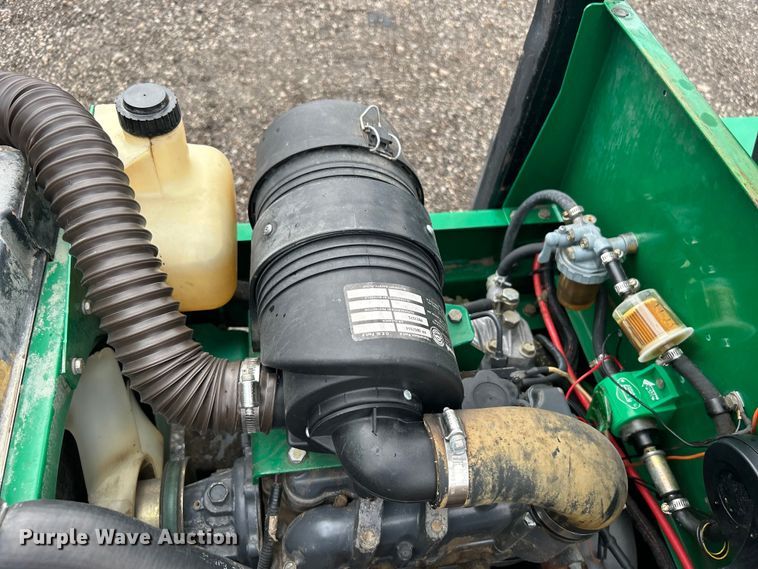 image for item EG1287 2000 Textron Frontline 728D lawn mower