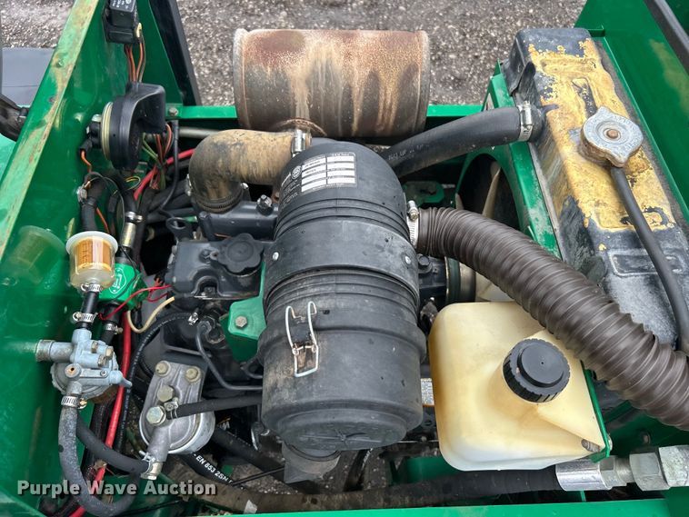 image for item EG1287 2000 Textron Frontline 728D lawn mower