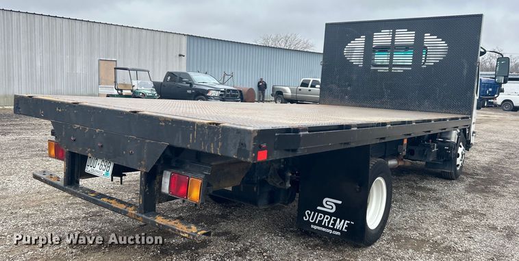 image for item EG1295 2016 Isuzu NPR flatbed truck
