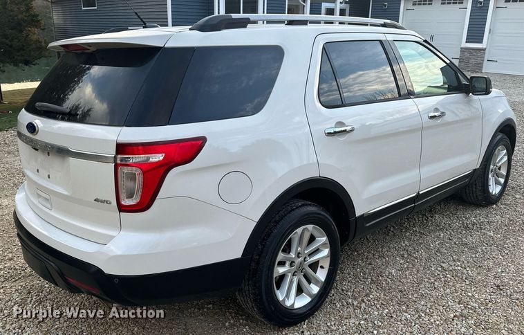 image for item EH6580 2011 Ford Explorer XLT SUV