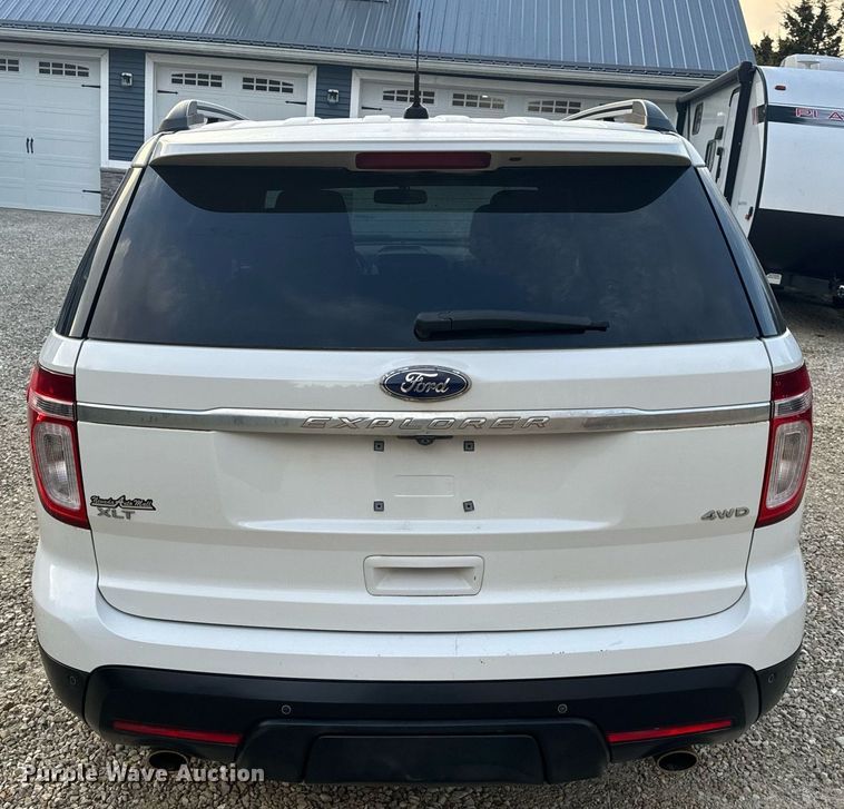 image for item EH6580 2011 Ford Explorer XLT SUV