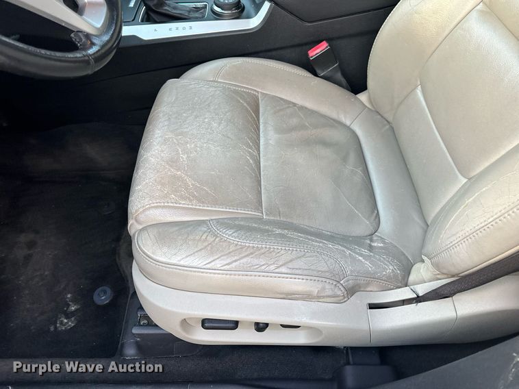 image for item EH6580 2011 Ford Explorer XLT SUV