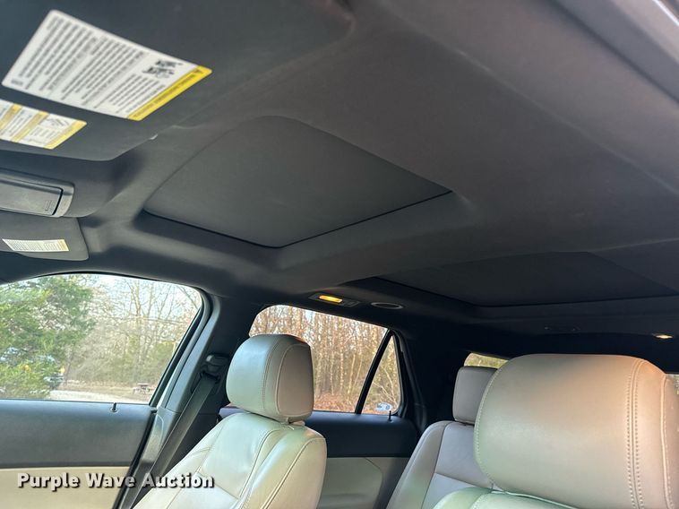 image for item EH6580 2011 Ford Explorer XLT SUV