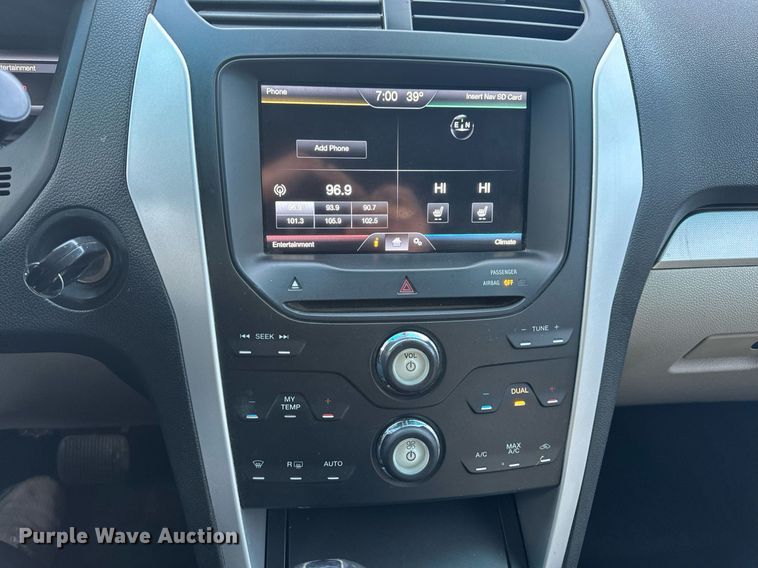 image for item EH6580 2011 Ford Explorer XLT SUV