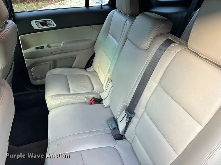 image for item EH6580 2011 Ford Explorer XLT SUV