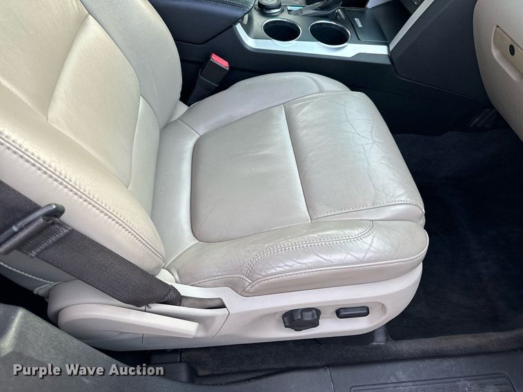 image for item EH6580 2011 Ford Explorer XLT SUV