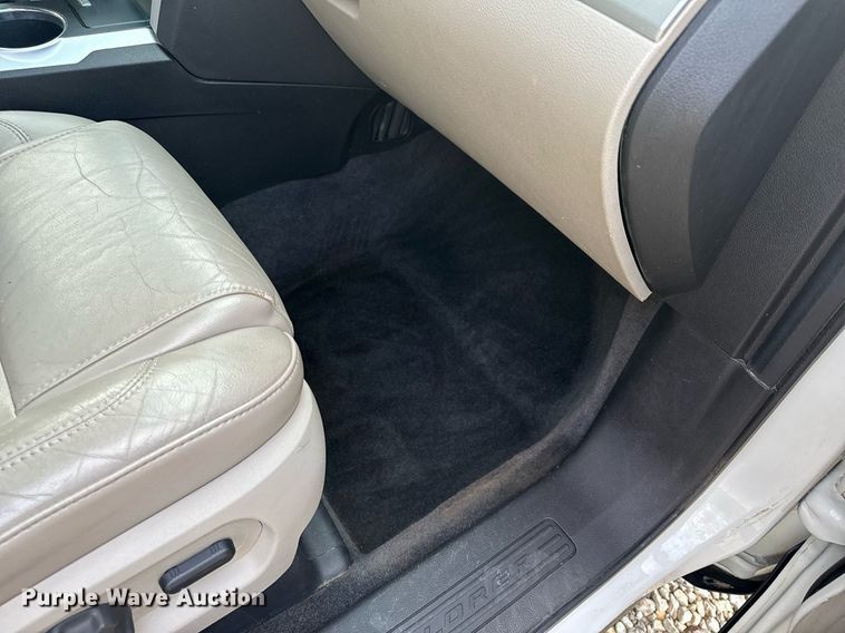 image for item EH6580 2011 Ford Explorer XLT SUV