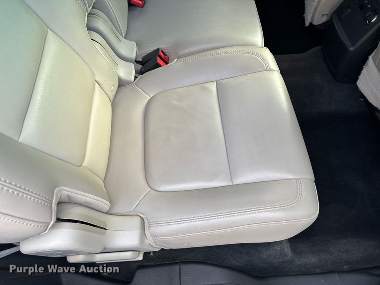 image for item EH6580 2011 Ford Explorer XLT SUV