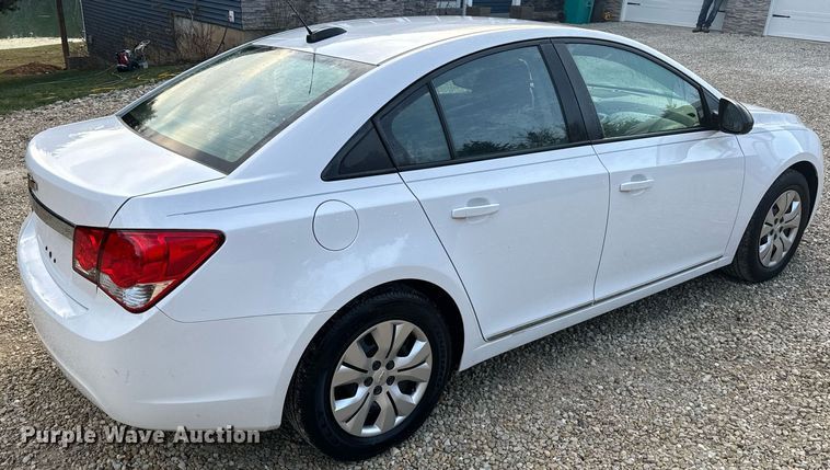 image for item EH6581 2015 Chevrolet Cruze Sedan