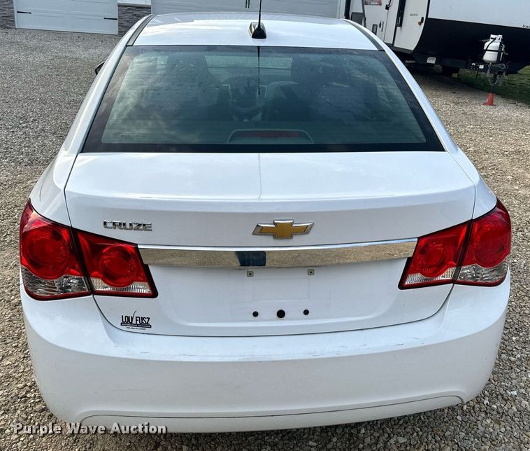 image for item EH6581 2015 Chevrolet Cruze Sedan