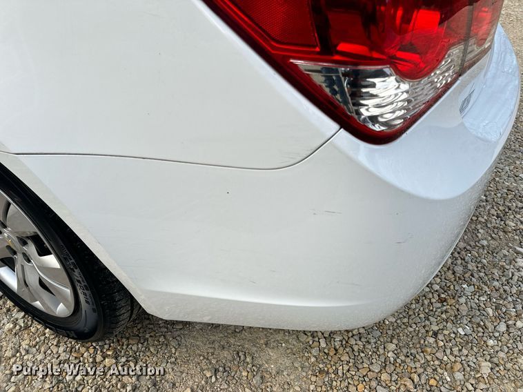 image for item EH6581 2015 Chevrolet Cruze Sedan