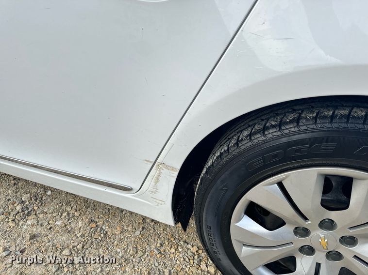 image for item EH6581 2015 Chevrolet Cruze Sedan